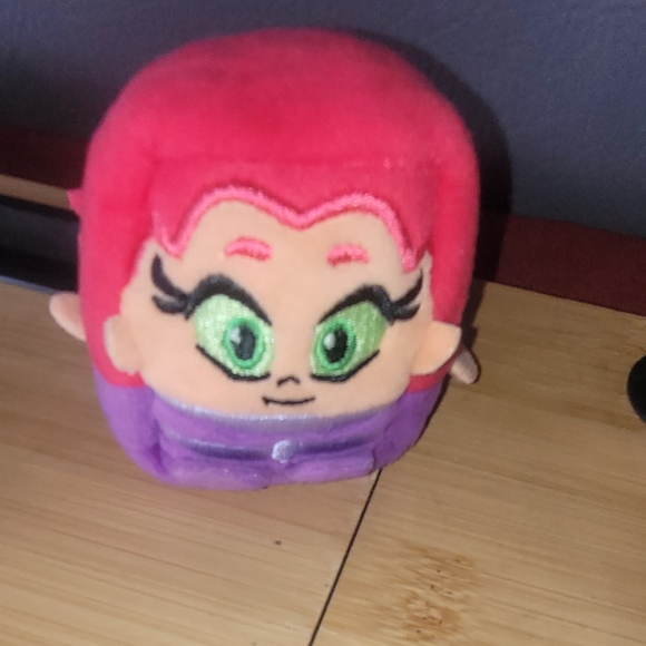 KAWAii CUBES DC TEEN TITANS GO 2" INCH PLUSH SINGLE STARFIRE - Picture 2 of 6